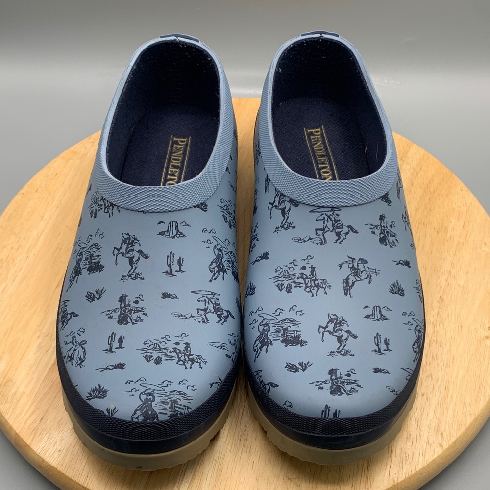 Pendleton Light Blue Patterned Women's Clogs Cowb… - image 4